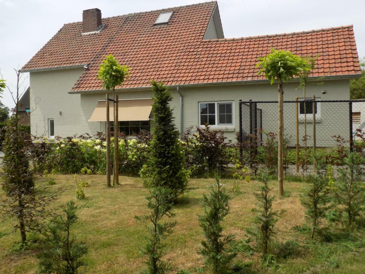 Villa Mooi Maasland Maaseik Exteriér fotografie